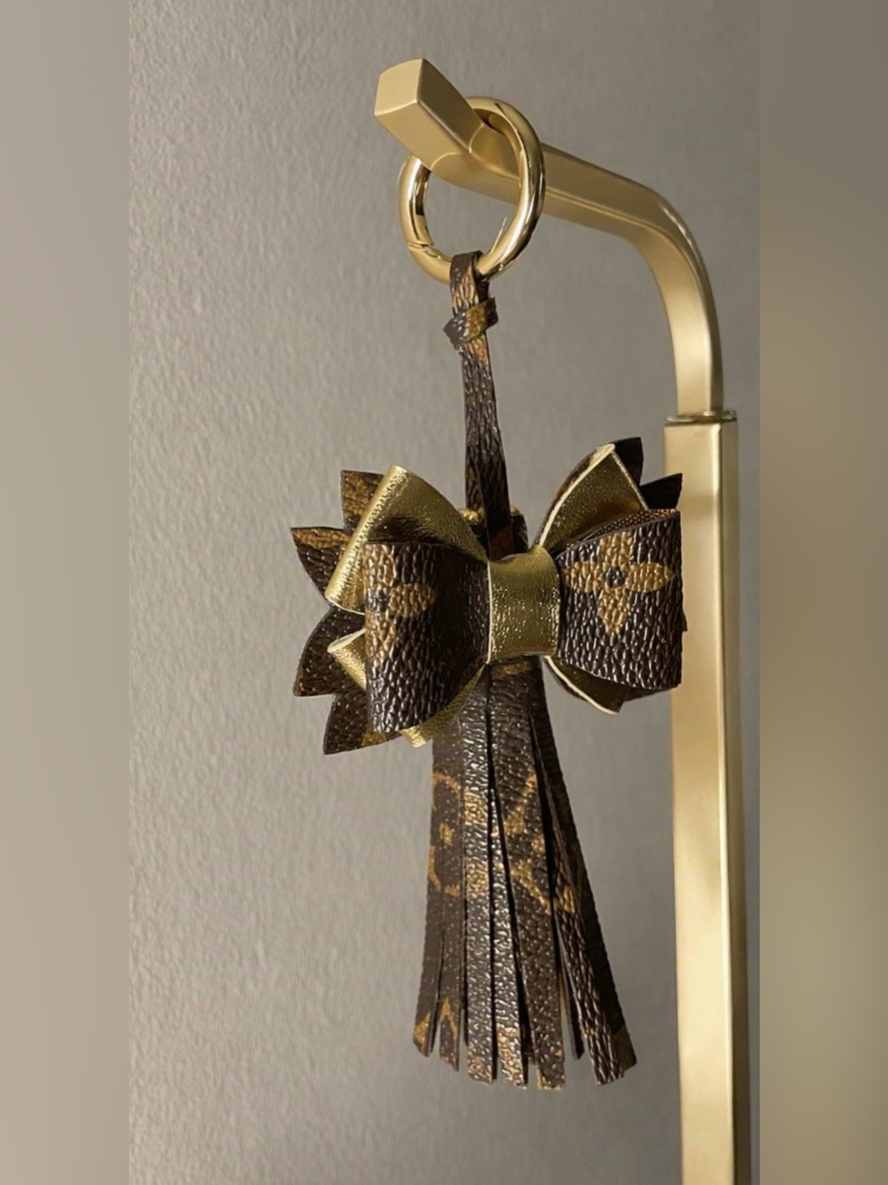 Brown Leather Bow & Tassel Keychain/Purse decor
